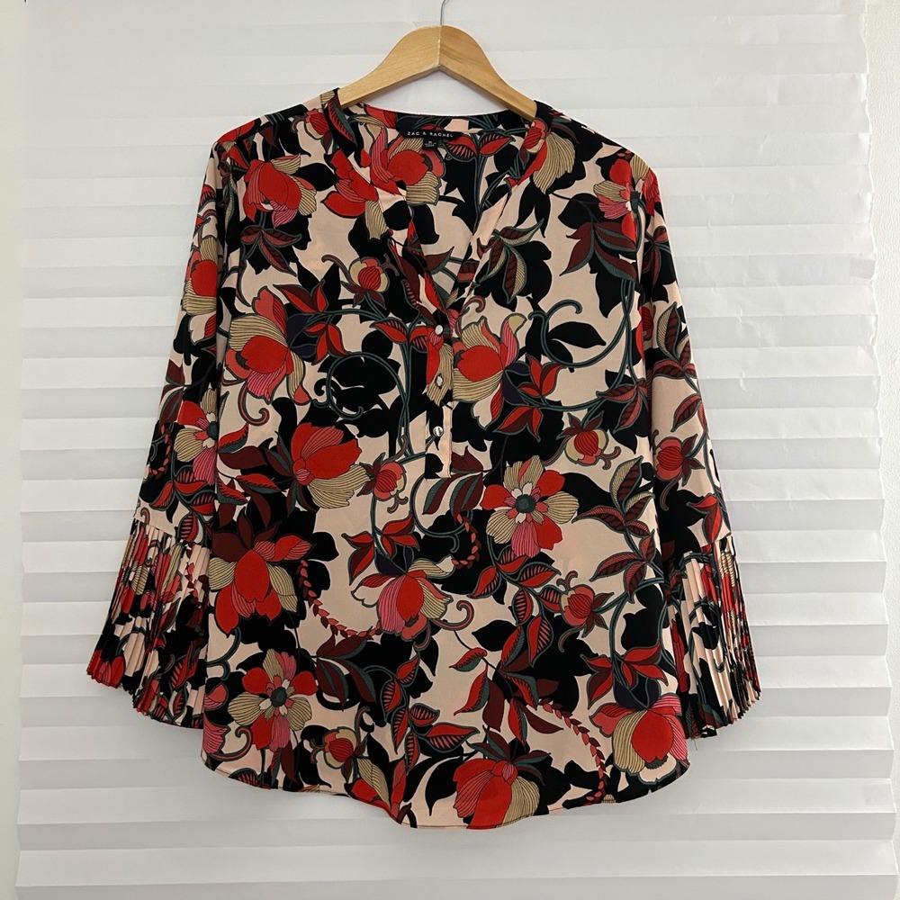 Zac & Rachel Womens XL Floral Blouse Red Black Pleated Bell Sleeve V-Neck Top